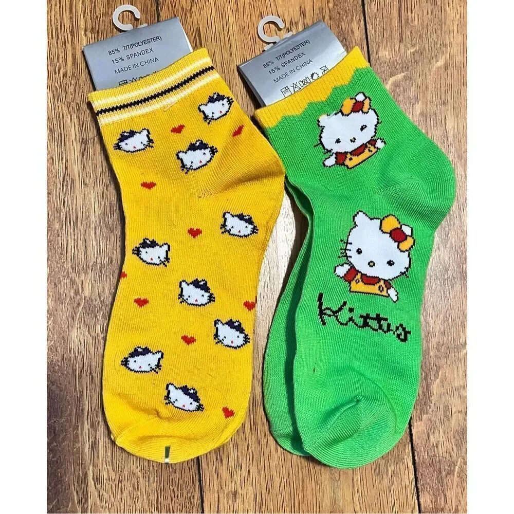 Brand New - 2-Pair Women’s Hello Kitty Ankle Socks Green Holiday and Yellow Ever